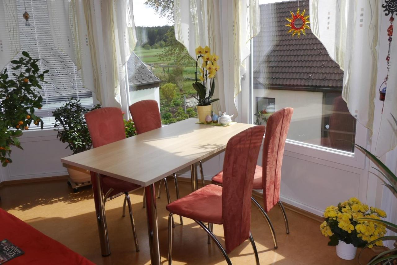 Gertis Blumenhof Privatzimmer, Ferienwohnung グミュント エクステリア 写真