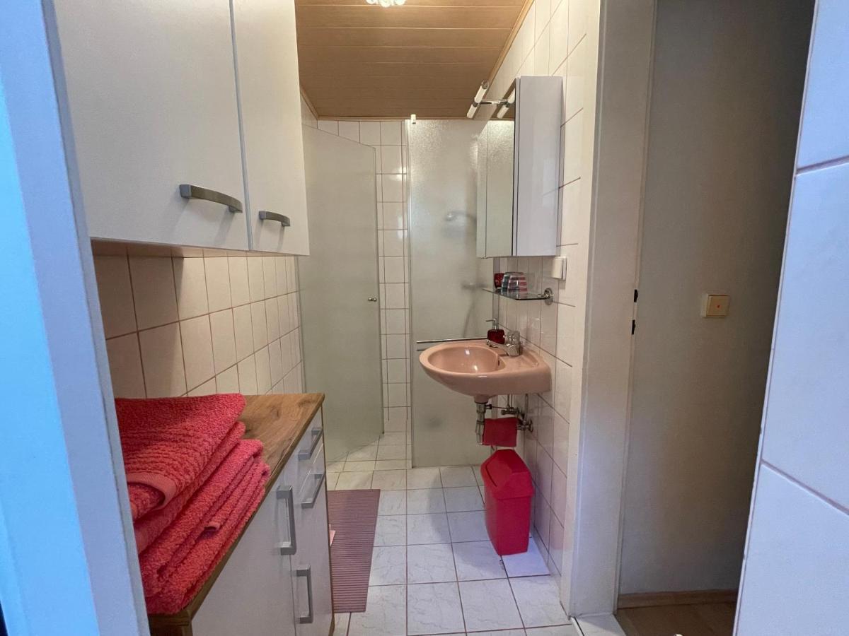 Gertis Blumenhof Privatzimmer, Ferienwohnung グミュント エクステリア 写真